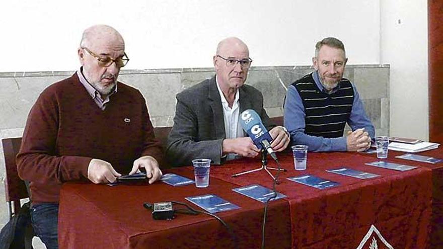 Momento de la presentación llevada a cabo ayer.