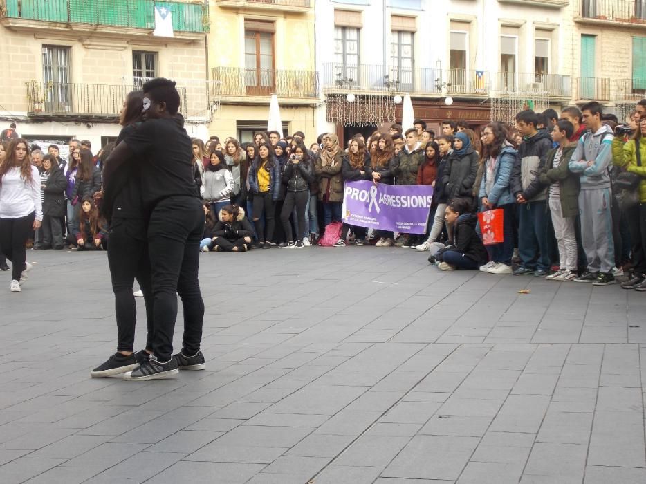 Clam contra la violència masclista a Manresa