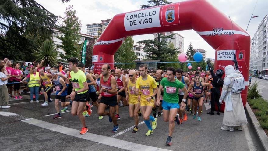 Un instante de la salida de la pasada edición de la carrera. // Paula Fariña