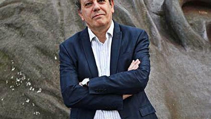El escritor y periodista Fernando Rueda.
