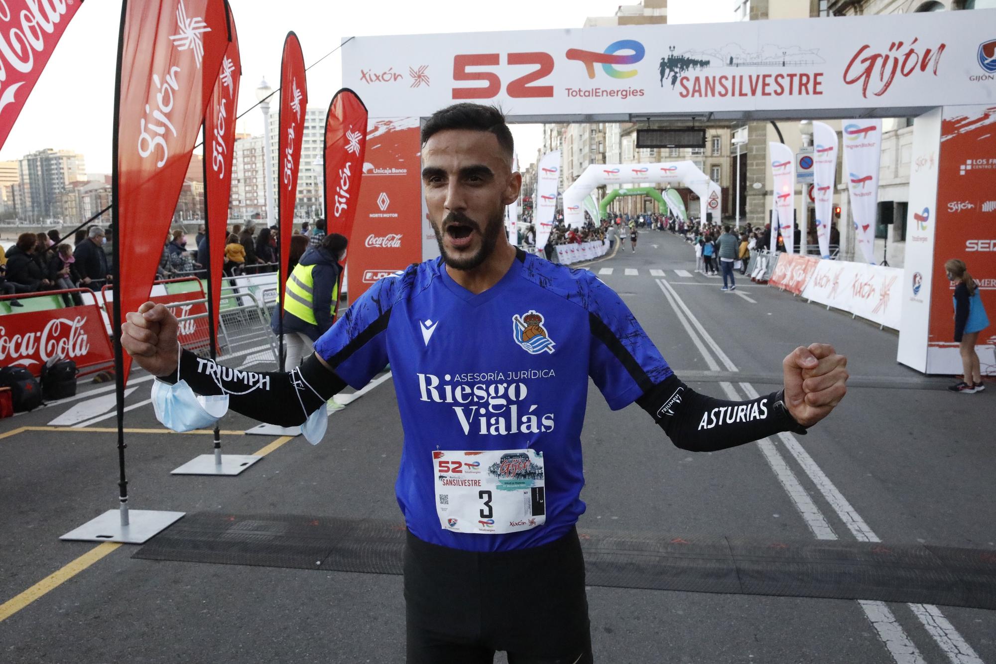 En imágenes: Así ha sido la victoria de Bakkali en la San Silvestre de Gijón