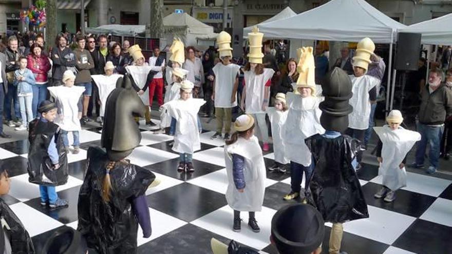 La Rambla Els escacs cobren vida a Figueres