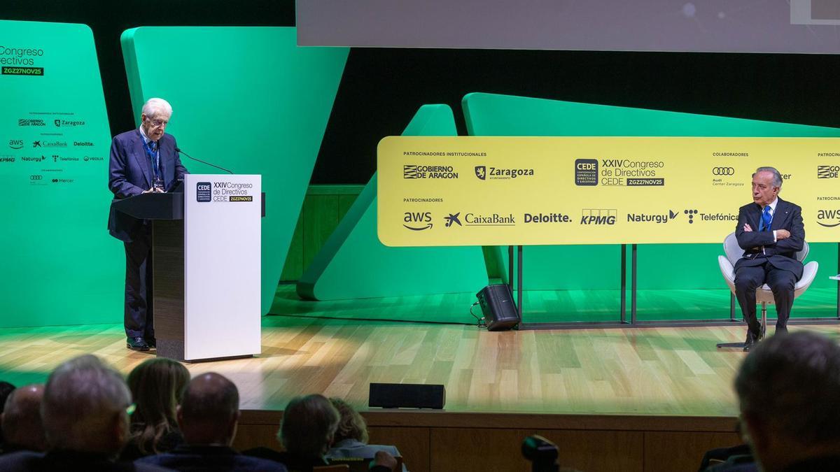 Mario Monti, exprimer ministro de Italia y excomisario europeo, este jueves en el Congreso de Directivos en Zaragoza.