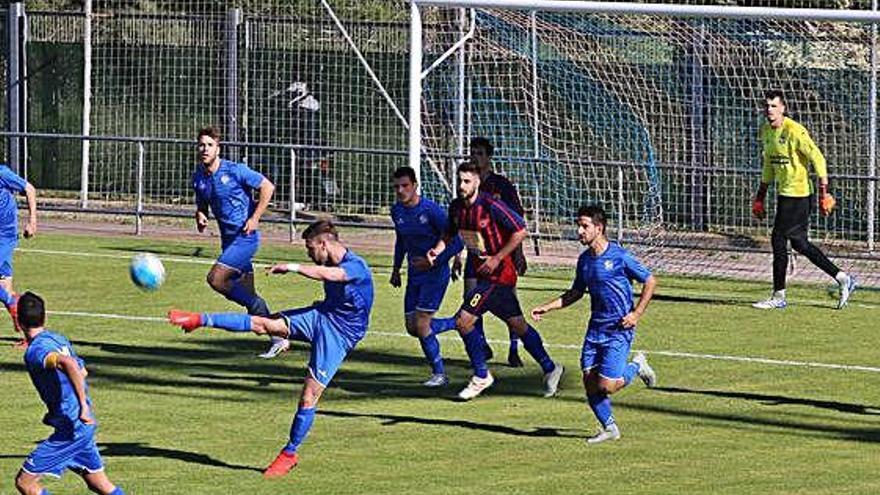 Una acció del partit l&#039;Escala-Bescanó.