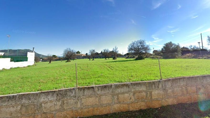 Imagen del solar donde se construirá el futuro centro de día.