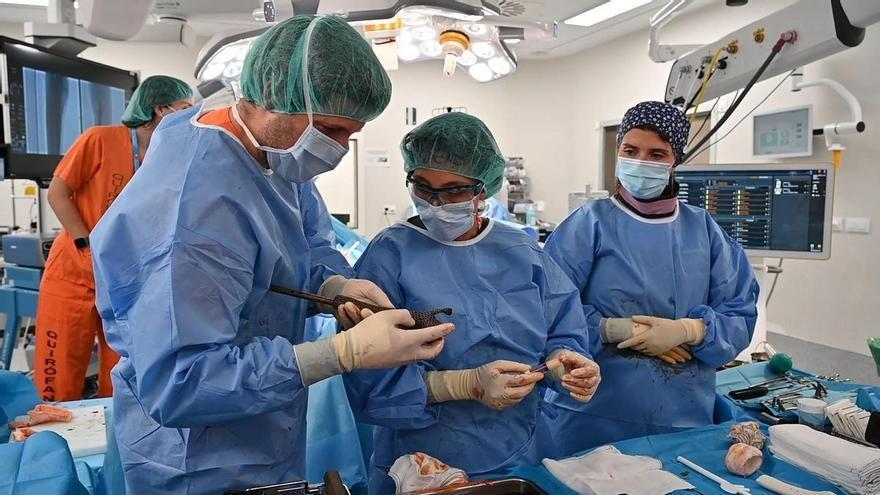 PRÓTESIS ÓSEA PIONERA MADRID | El Gregorio Marañón, primer hospital del mundo en fabricar e implantar una prótesis ósea de metamaterial personalizada