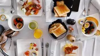 El truco del desayuno gratis en el hotel: apréndetelo para tu próxima reserva