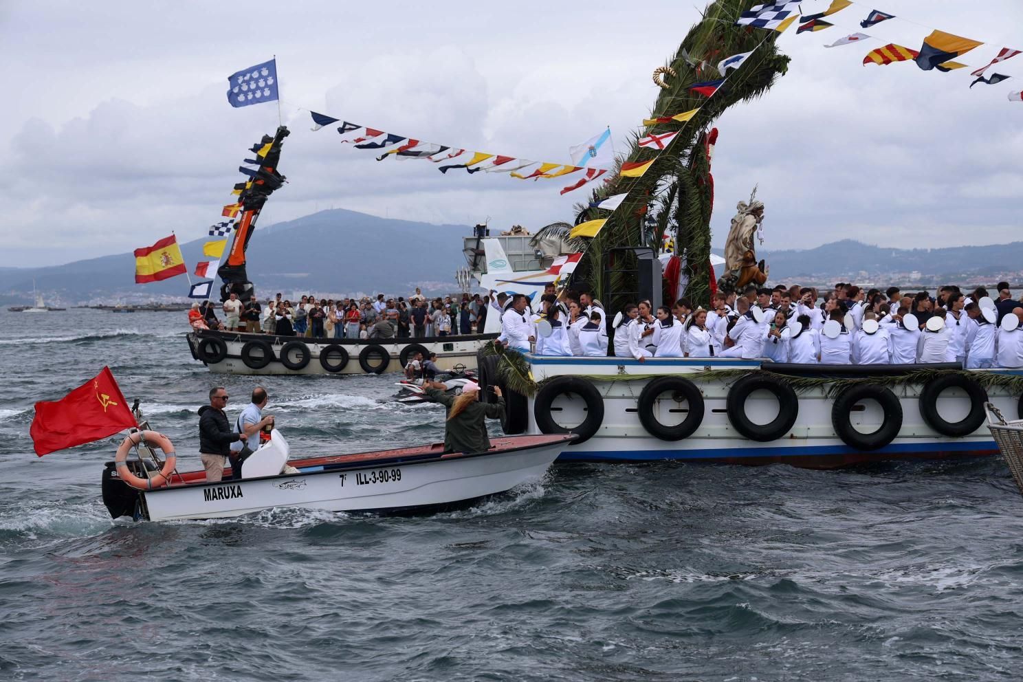 A Illa rompe récords en la procesión del Carmen
