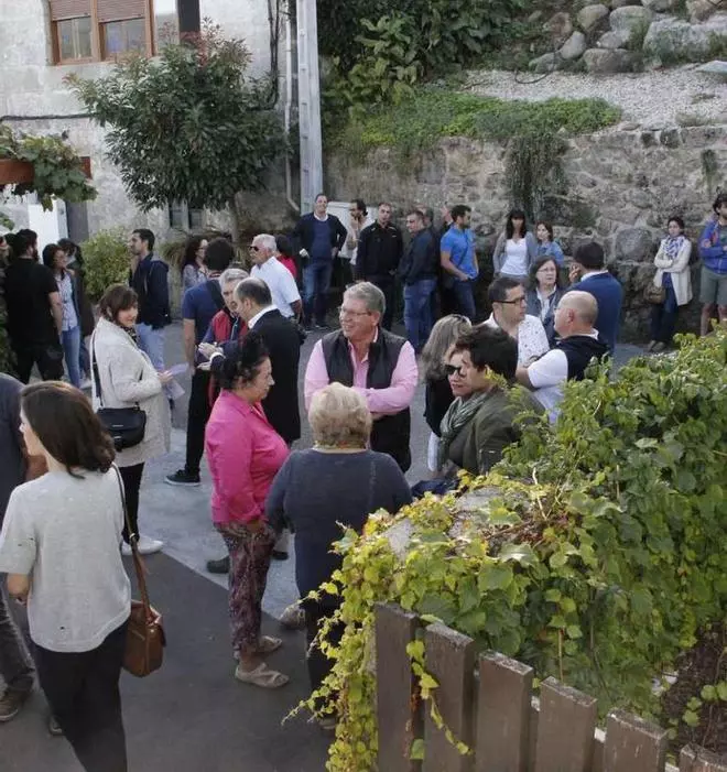 Los arquitectos piden más flexibilidad a las administraciones en el homenaje a A Roiba