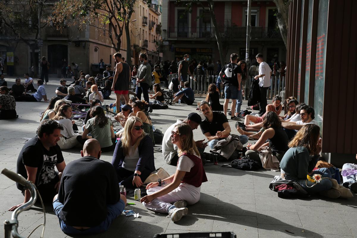 Final del toc de queda: Ansiosos per la Nit de Cap d’Any a la primavera