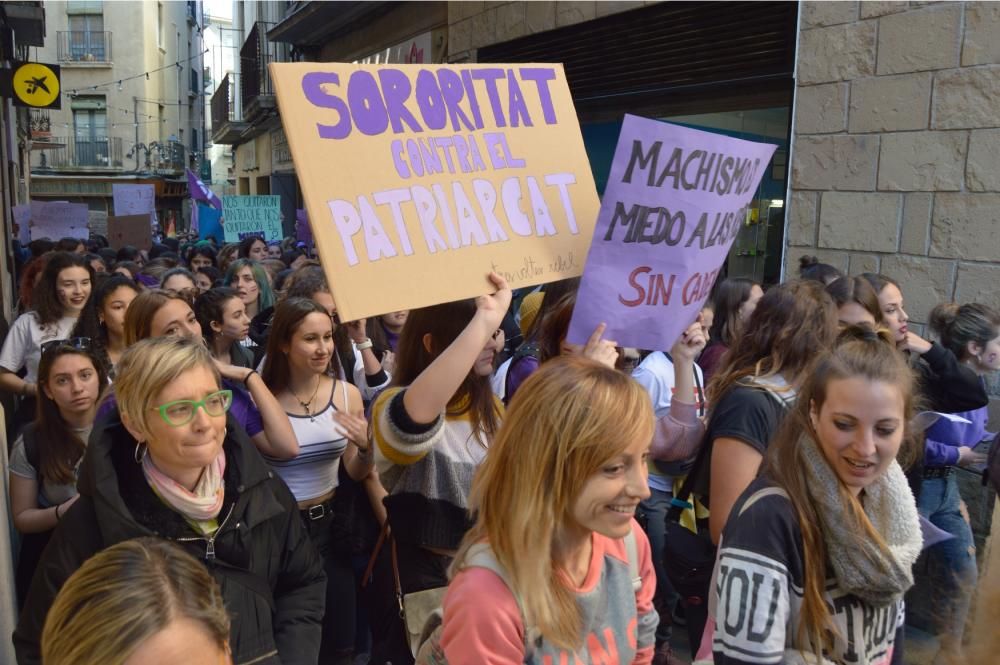 Passacarrers del 8-M a Manresa