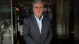 Ricardo Usón, el arquitecto que diseñó la plaza del Pilar: "Se está abusando del espacio y está degenerando. Esos macroconciertos..."