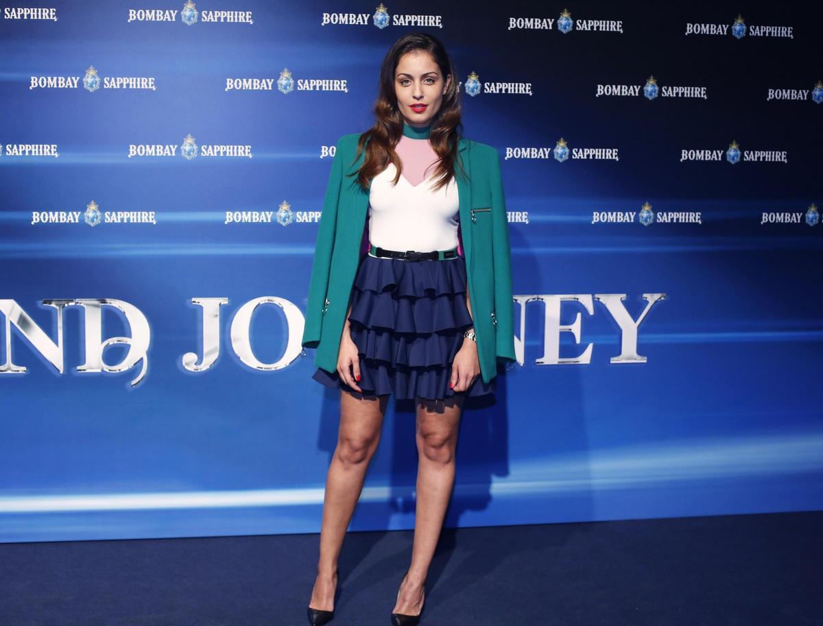 Hiba Abouk en 'The Grand Journey' de Bombay Saphire