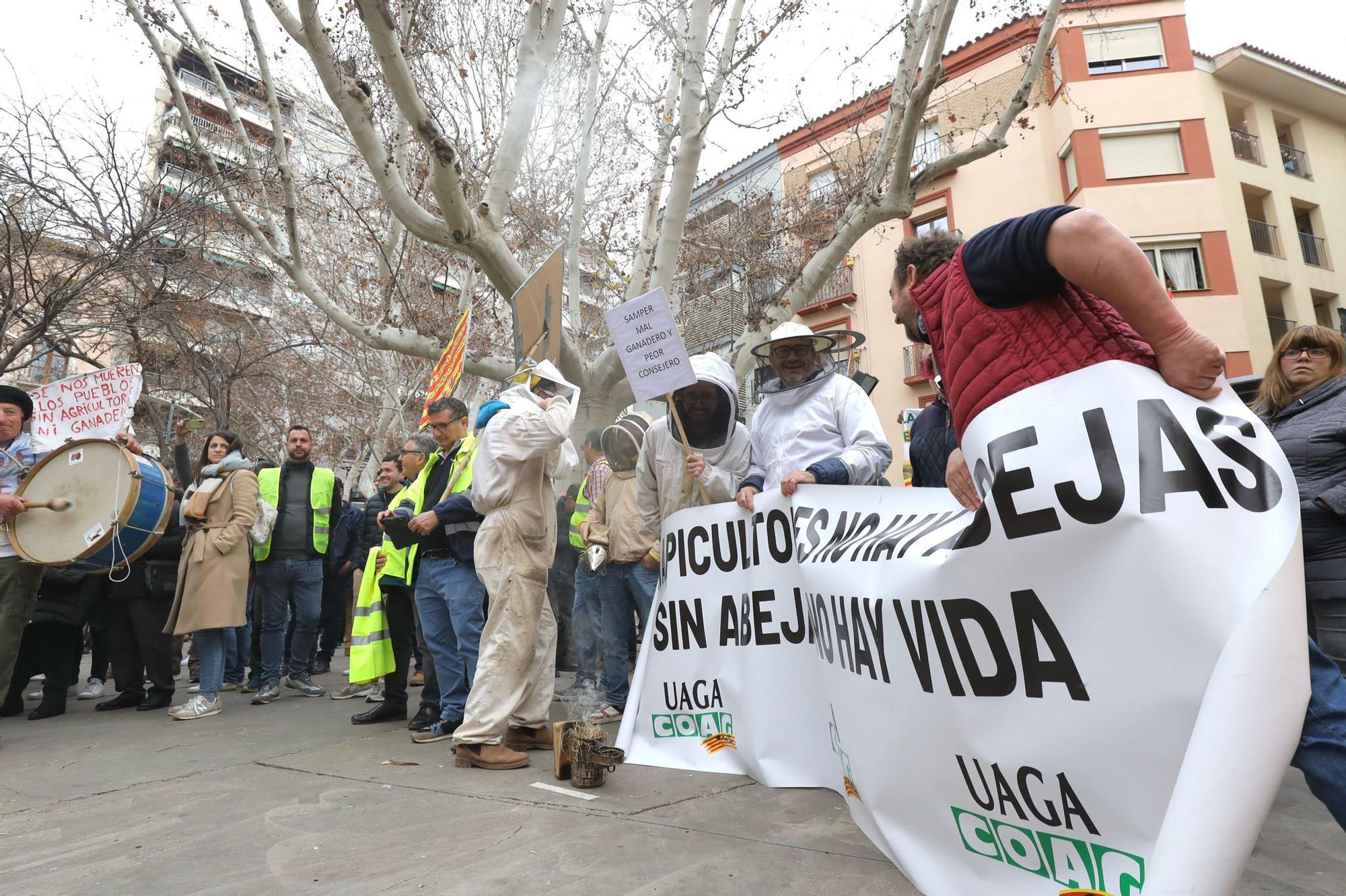 En imágenes | Concentración de los agricultores en el centro de Zaragoza