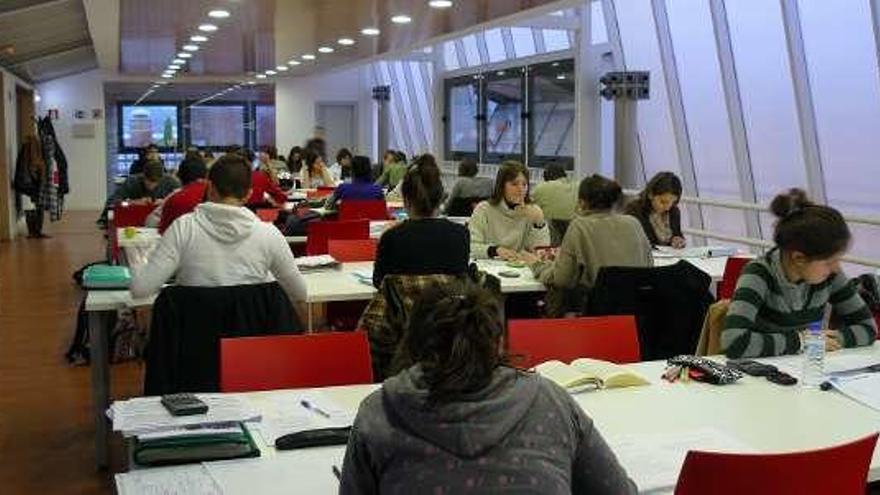 Sala de estudio para deportistas.