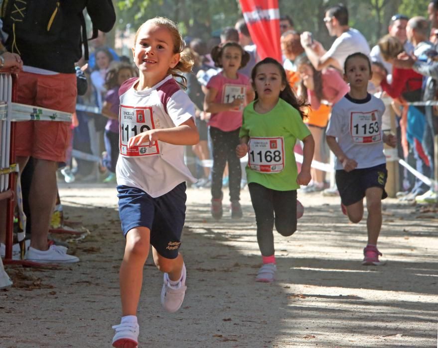 Más de mil niños -muchos acompañados por sus padres y sus madres- participaron en Castrelos en el XXI Cross Escolar-AD Castro San Miguel