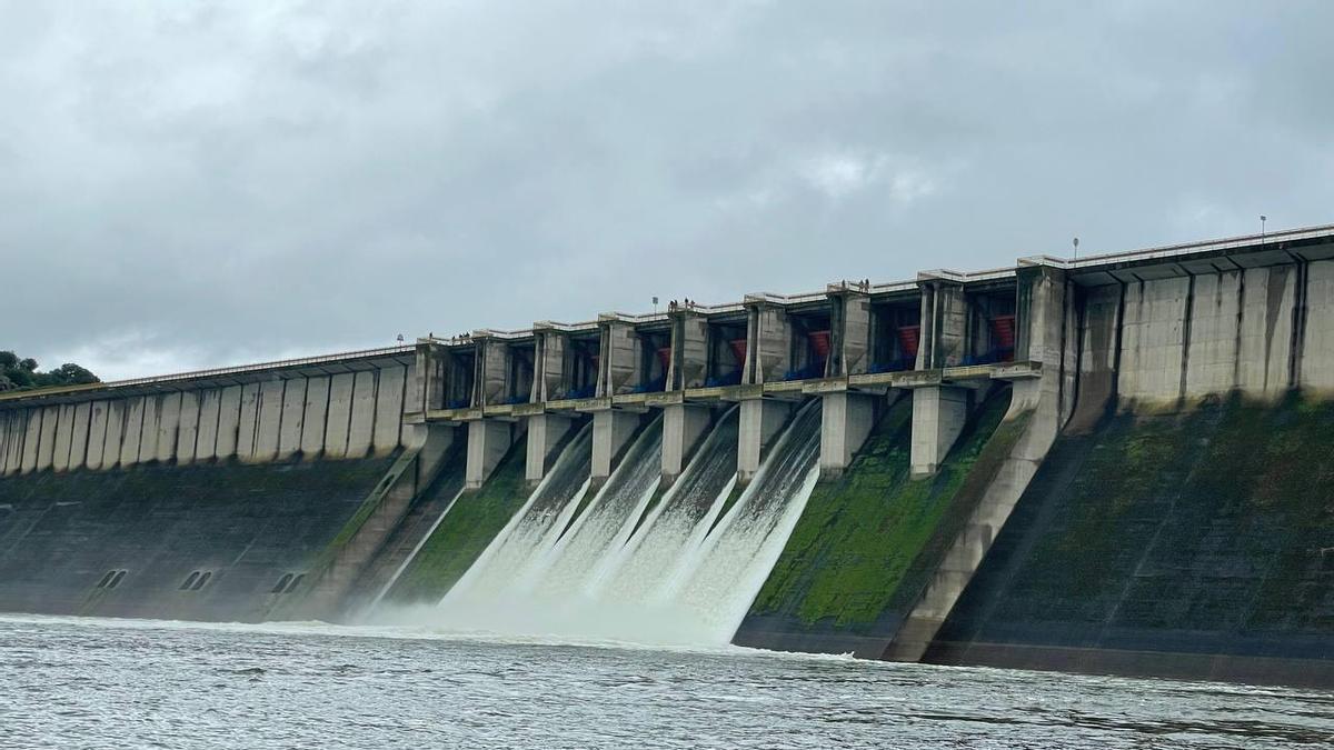 Video | Desembalse histórico del embalse de La Serena