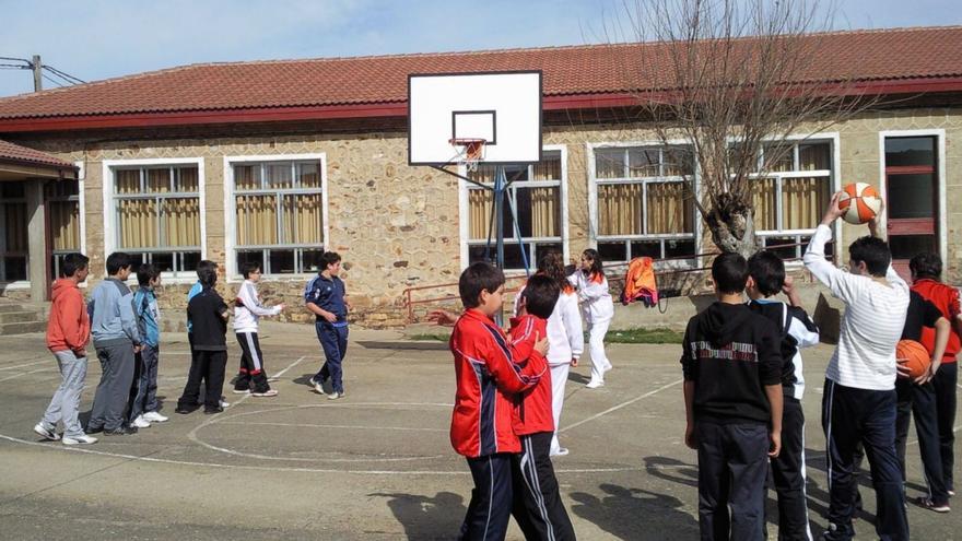 La Junta aporta 180.000 euros para mejoras en los colegios rurales de Zamora