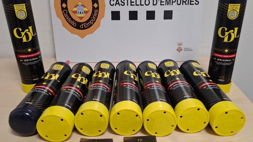 Les ampolles de gas nitròs intervingudes a Empuriabrava.