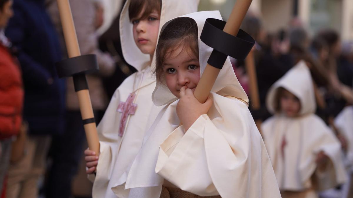 Un momento de la procesión de La Milagrosa.