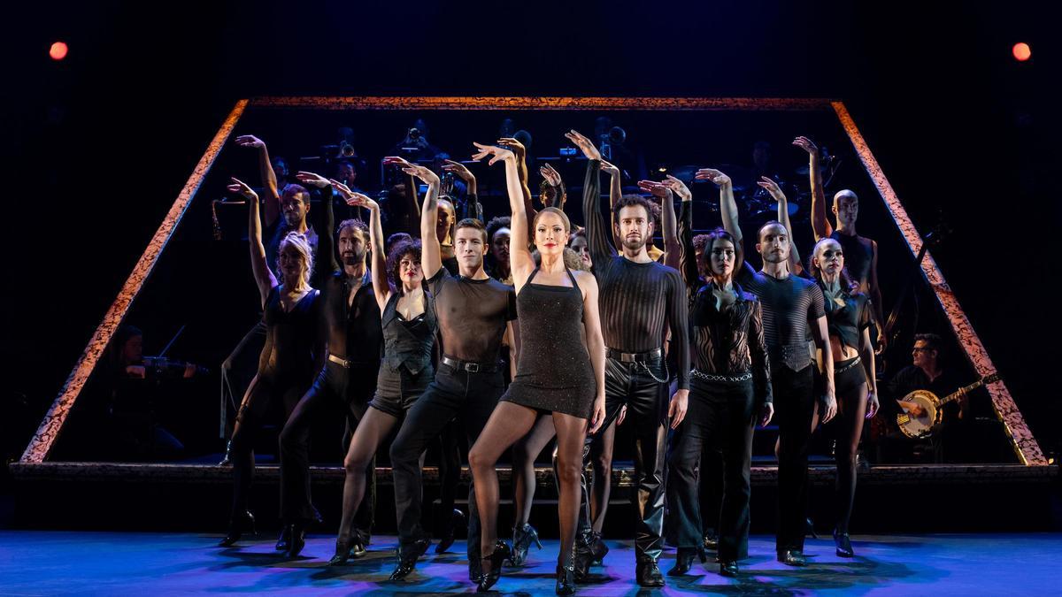 Una escena de Chicago, el musical, que pasará por Murcia en octubre