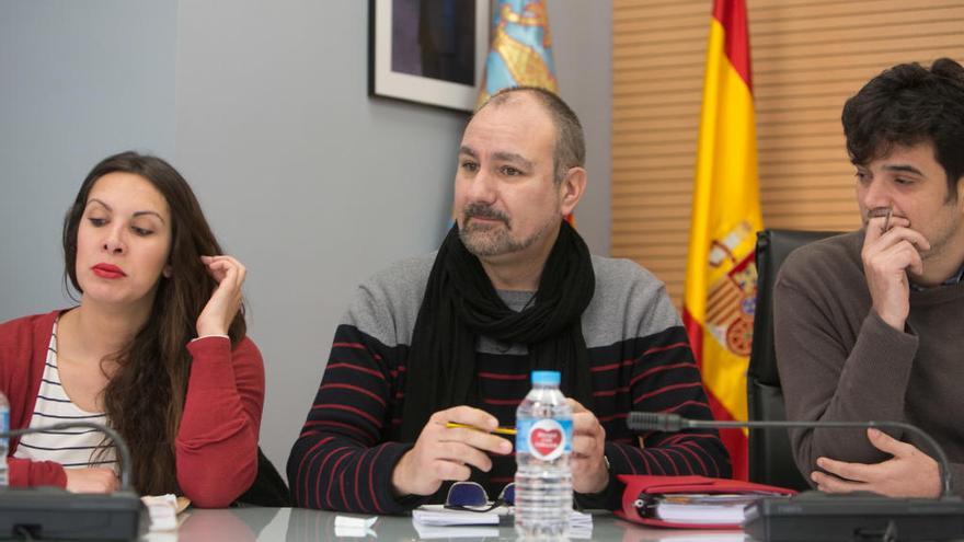 Compromís y EU en Sant Joan critican el bloqueo del PSOE en el pago a proveedores