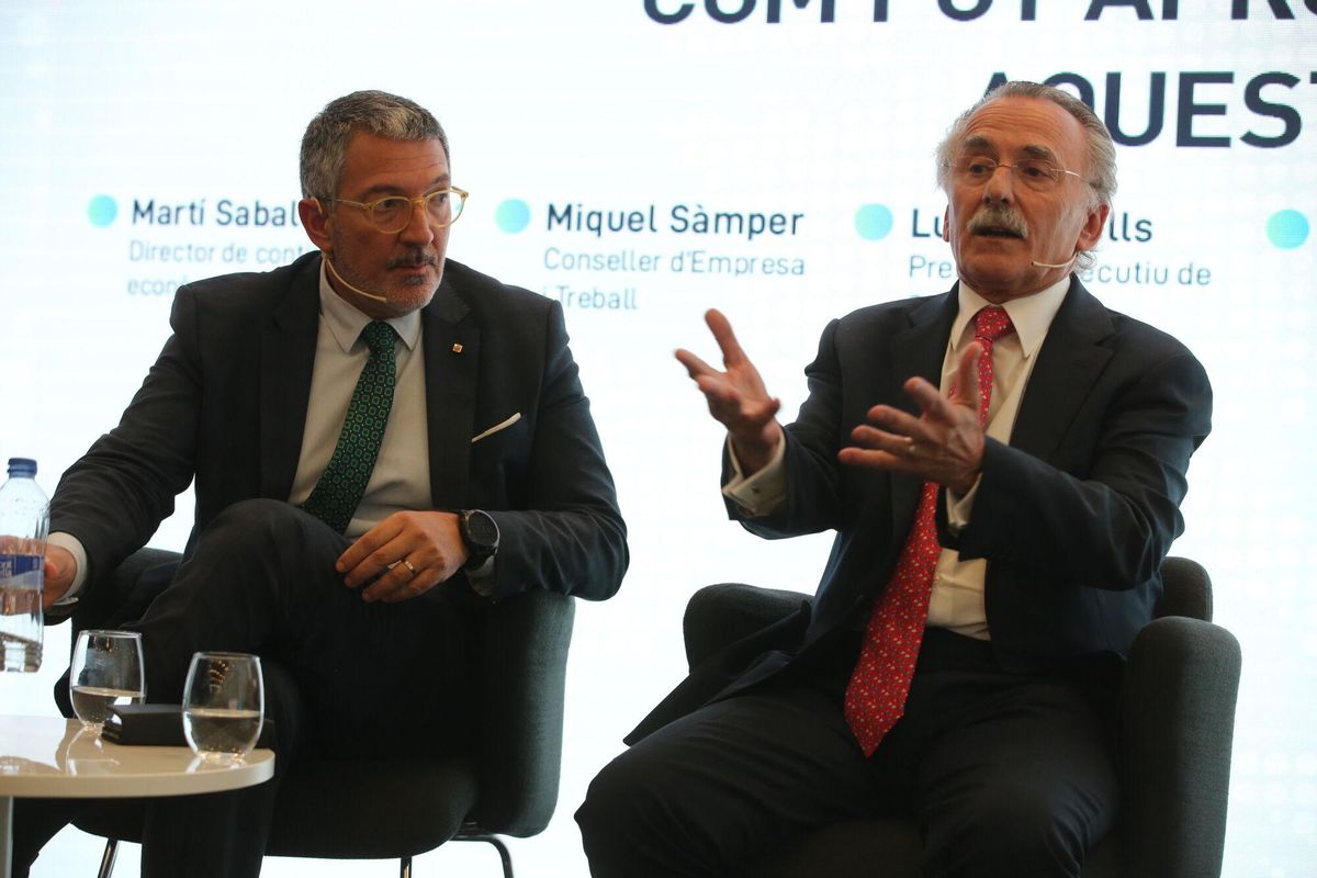 Barcelona  19/06/2025  Economía Activos I Foro sobre la Paz y la Defensa en Europa Jornada o (I Fòrum Prensa Ibérica per la pau i la seguretat a Europa), la 2ª mesa donde intervienen  por la izq. Martí Saballs, Miquel Sàmper, Luis Furnells, Jaume Sanpera, Javier Escribano, Pedro Pablo Pérez y Miguel Camino en el Hotel Barceló Sants. FOTO DE RICARD CUGAT