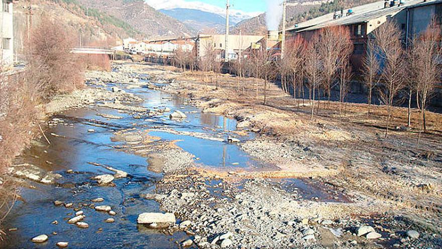 L&#039;Agència Catalana de l&#039;Agua ha actuat en les lleres a Campdevànol.