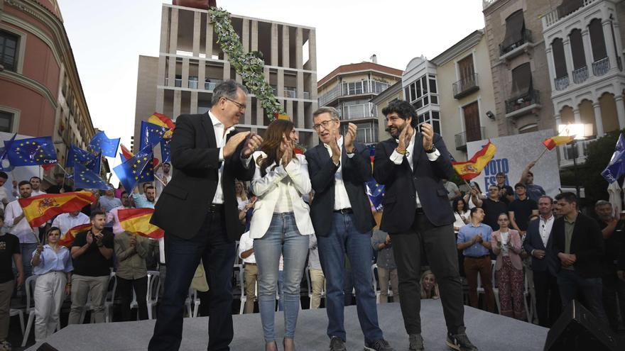 Feijóo pide en Murcia &quot;concentrar el voto&quot; el 9J: &quot;Si nos dispersamos, no tendremos fuerza&quot;