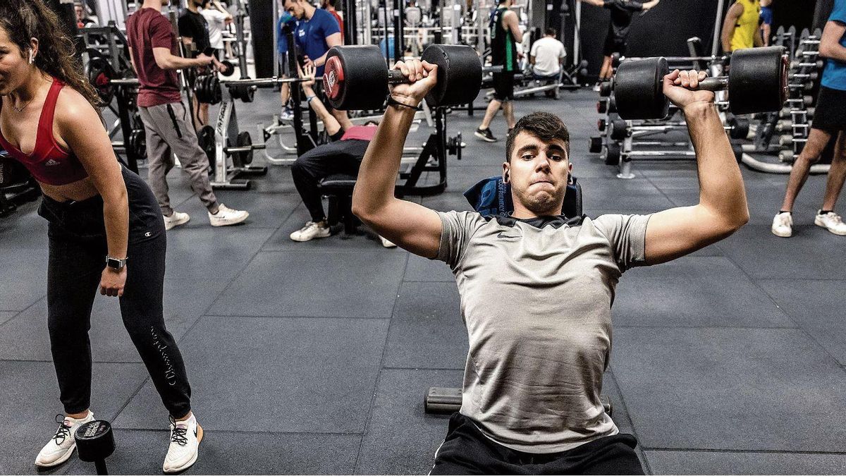 Usuarios de un gimnasio de Barcelona.