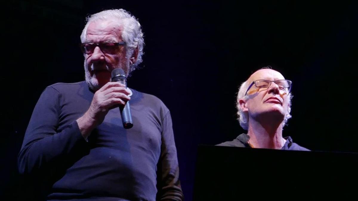 Giorgio Conte y Joan Isaac en el Teatre Cívic de L'Alguer, el sábado.