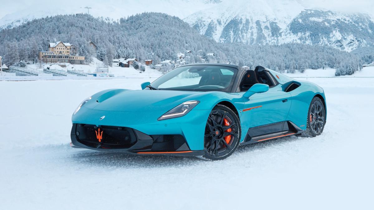 Maserati MC20 Cielo Frozen Magma en St. Moritz 2026