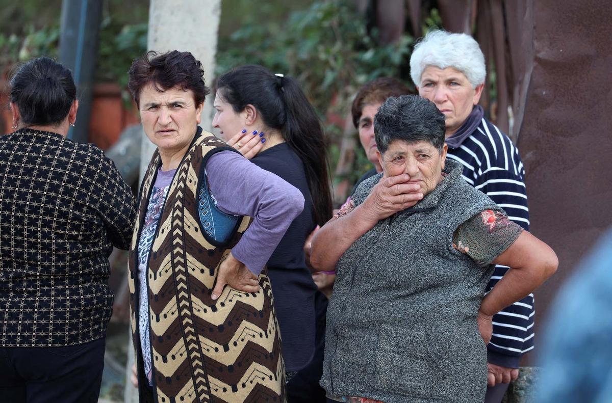 Los refugiados de Alto Karabaj llegan a Kornidzor