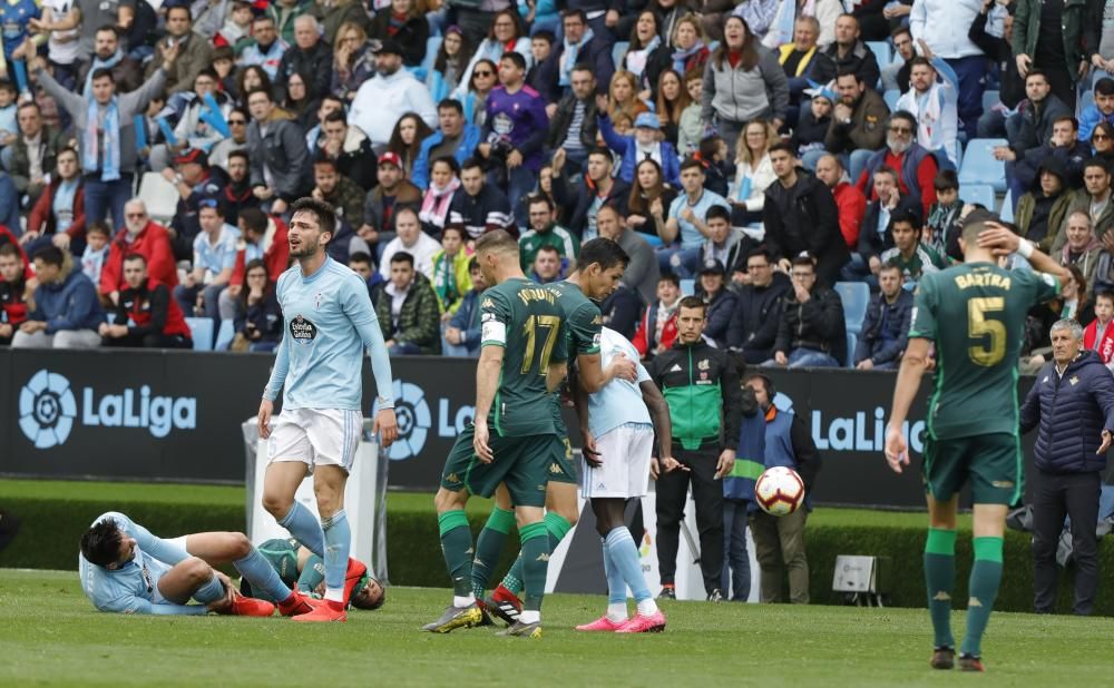 Las mejores imágenes del encuentro entre vigueses y sevillanos en el estadio vigués.