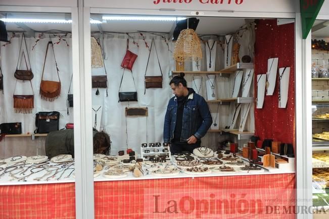 Mercadillo de Artesanía en Alfonso X El Sabio en M