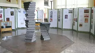 Usuarios de la Biblioteca Insular de Lanzarote sufren altas temperaturas ante la falta de aire acondicionado durante la ola de calor