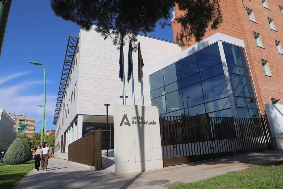 Edificio administrativo de la Junta de Andalucía en Córdoba
