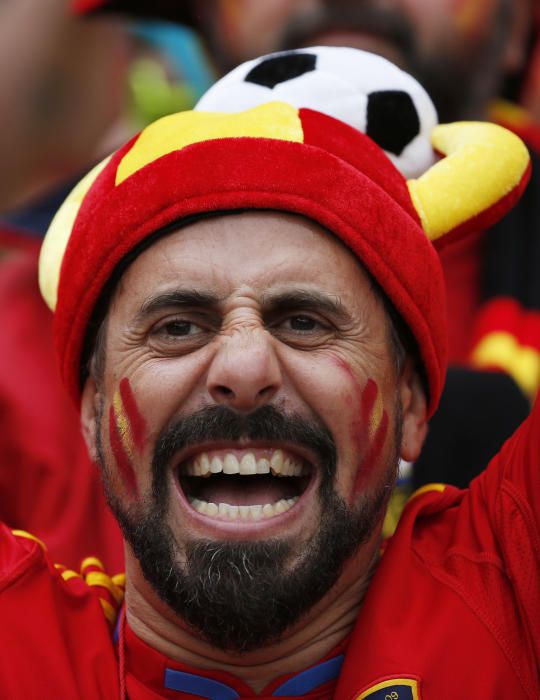 Los aficionados arropan a España en la Eurocopa