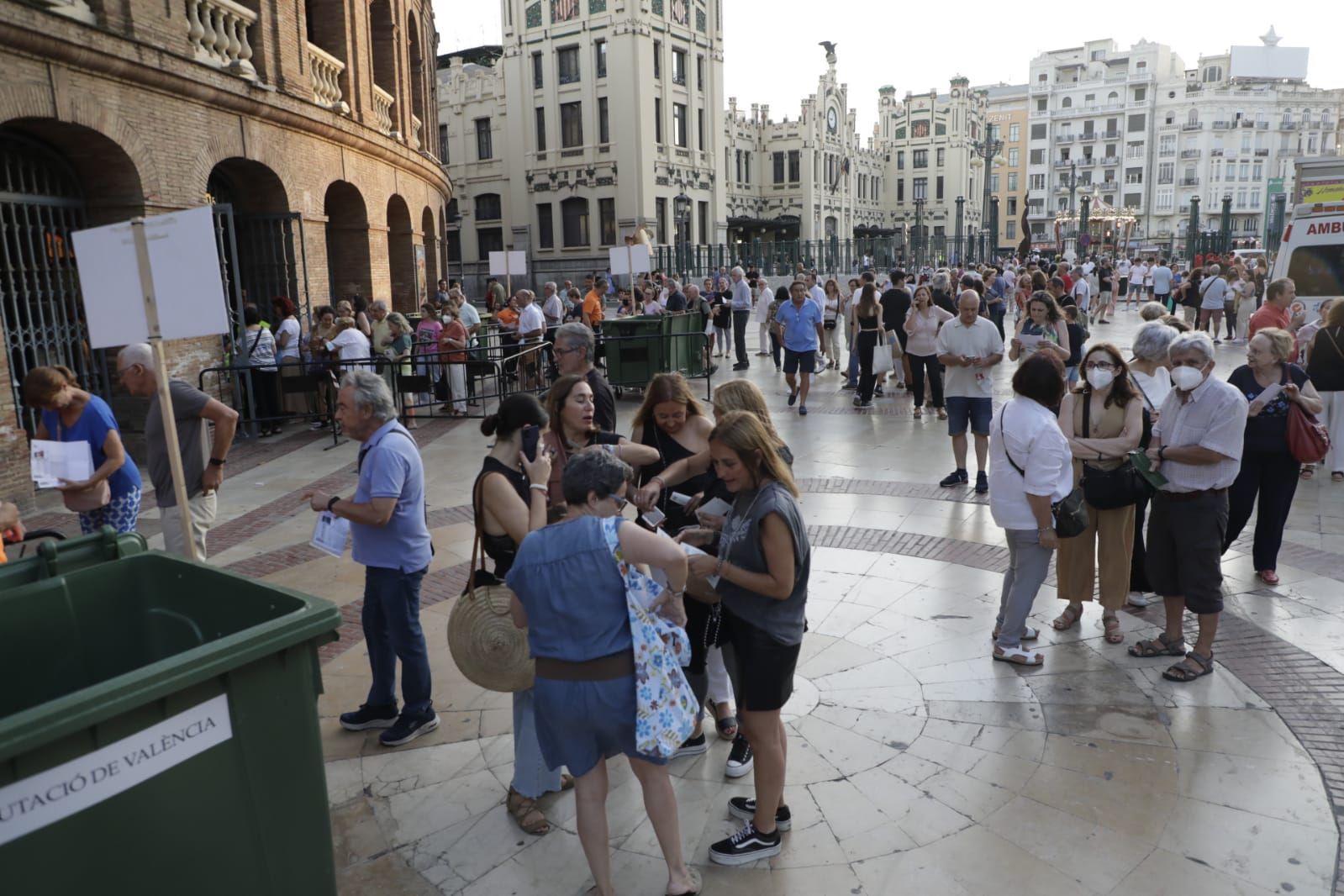 Concierto de Serrat en València