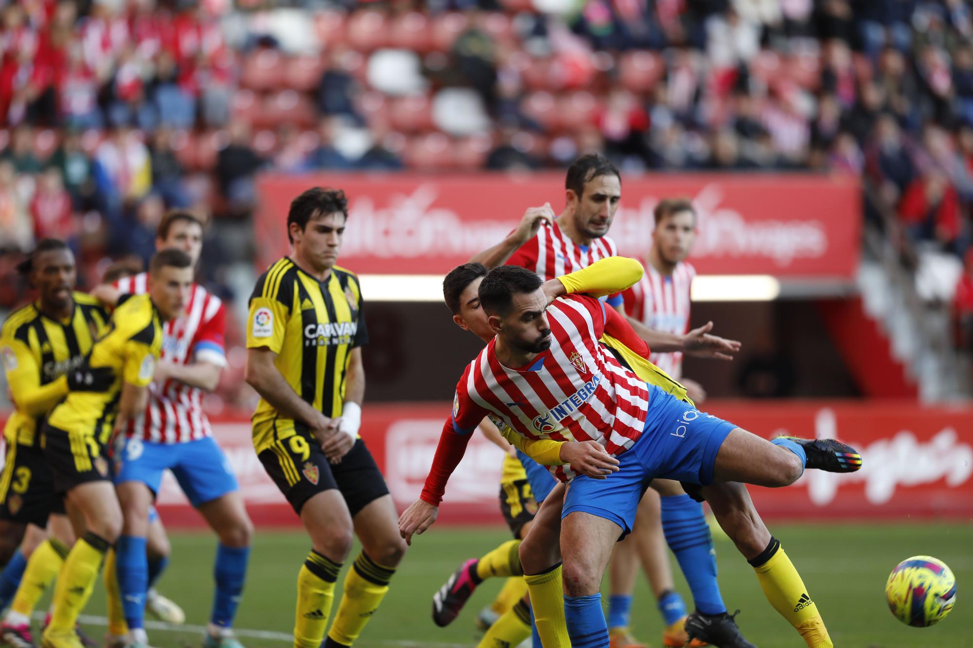 EN IMÁGENES: El encuentro entre el Sporting y el Real Zaragoza