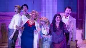 Els 10 millors espectacles del 2025: de ‘L’amor venia amb taxi’ de La Cubana al nou ‘Germans de sang’ al Condal