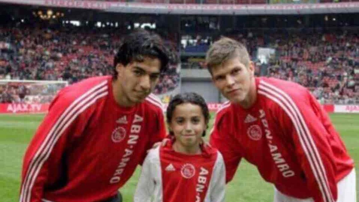 Luis Suárez, junto a Nouri y Huntelaar