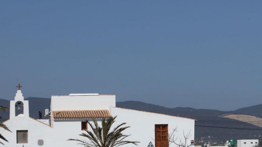 Tramo de la carretera que atraviesa Sant Francesc. | V. M.