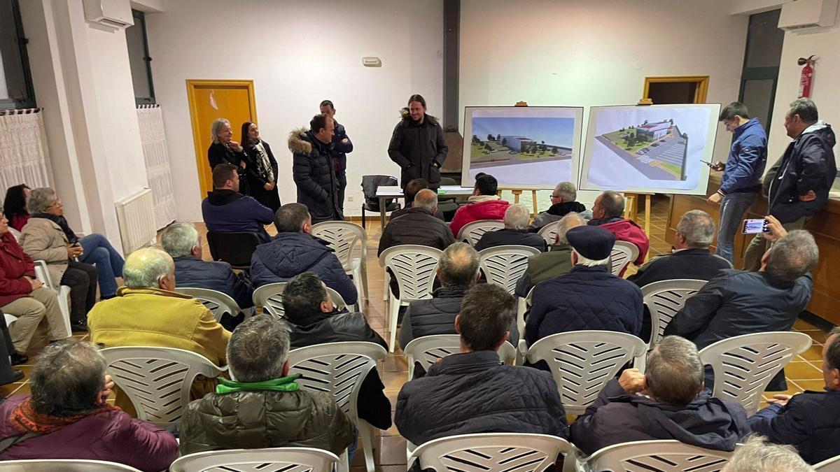 Presentación del proyecto a vecinos y colectivos de la parroquia.