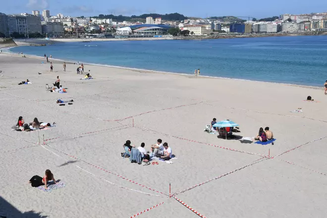 San Juan A Coruña 2025: 'Parcelaria' en la playa del Orzán ya desde la víspera de la noche de las hogueras