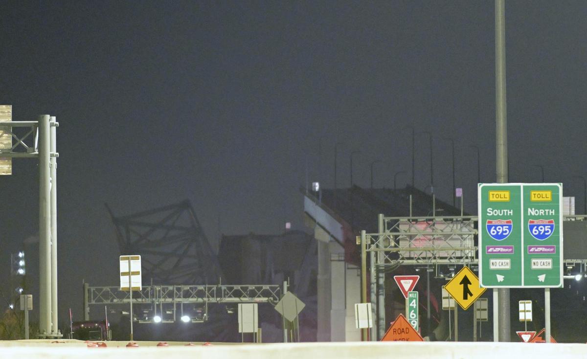 Un barco carguero  impacta contra el puente Francis Scott Key en Baltimore