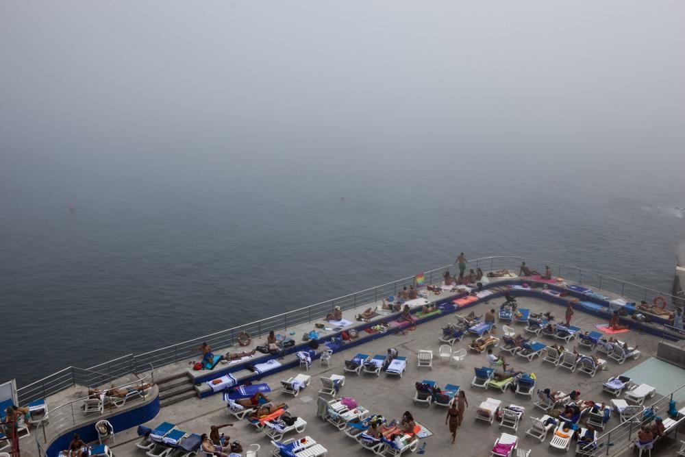 Asturias bajo la niebla