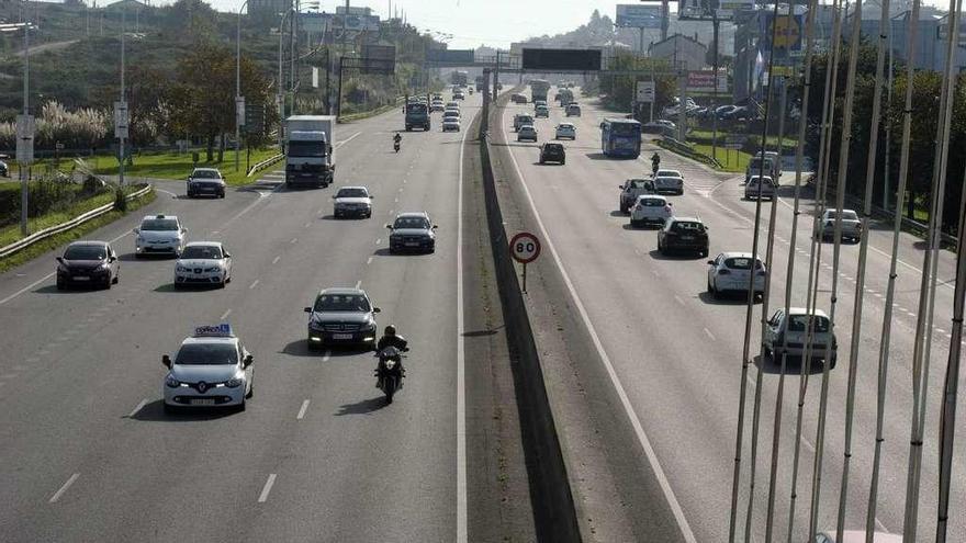 Tramo de la avenida de Alfonso Molina en el que se realizará la ampliación de carriles.