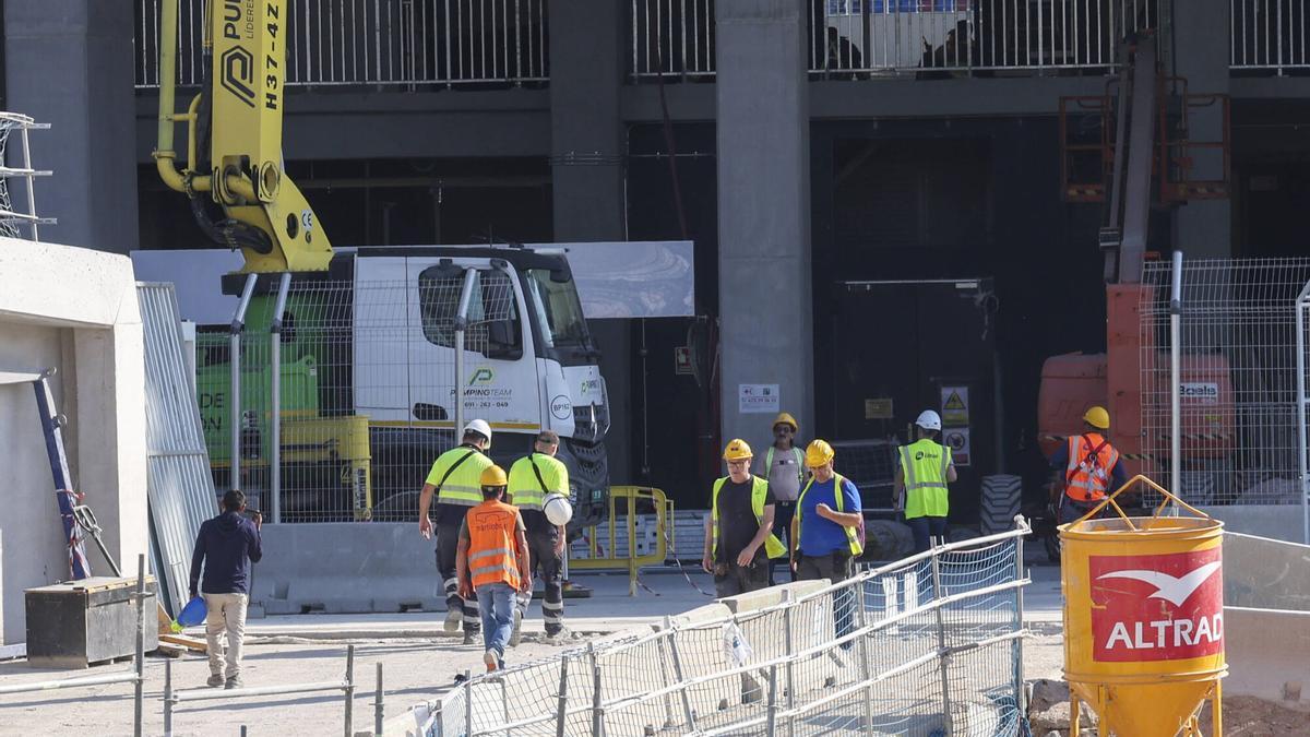 Visita de la UEFA al Spotify Camp Nou