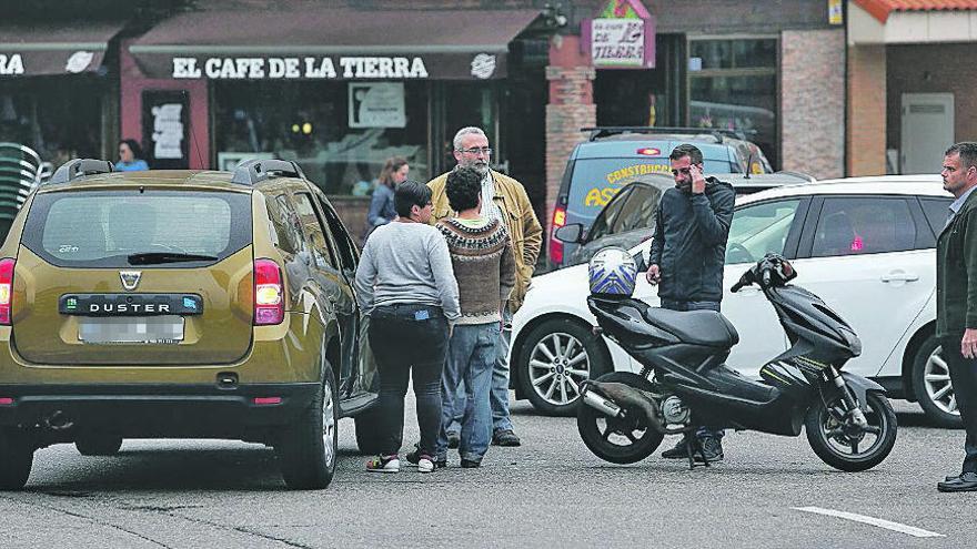 Herido leve un motorista en La Florida